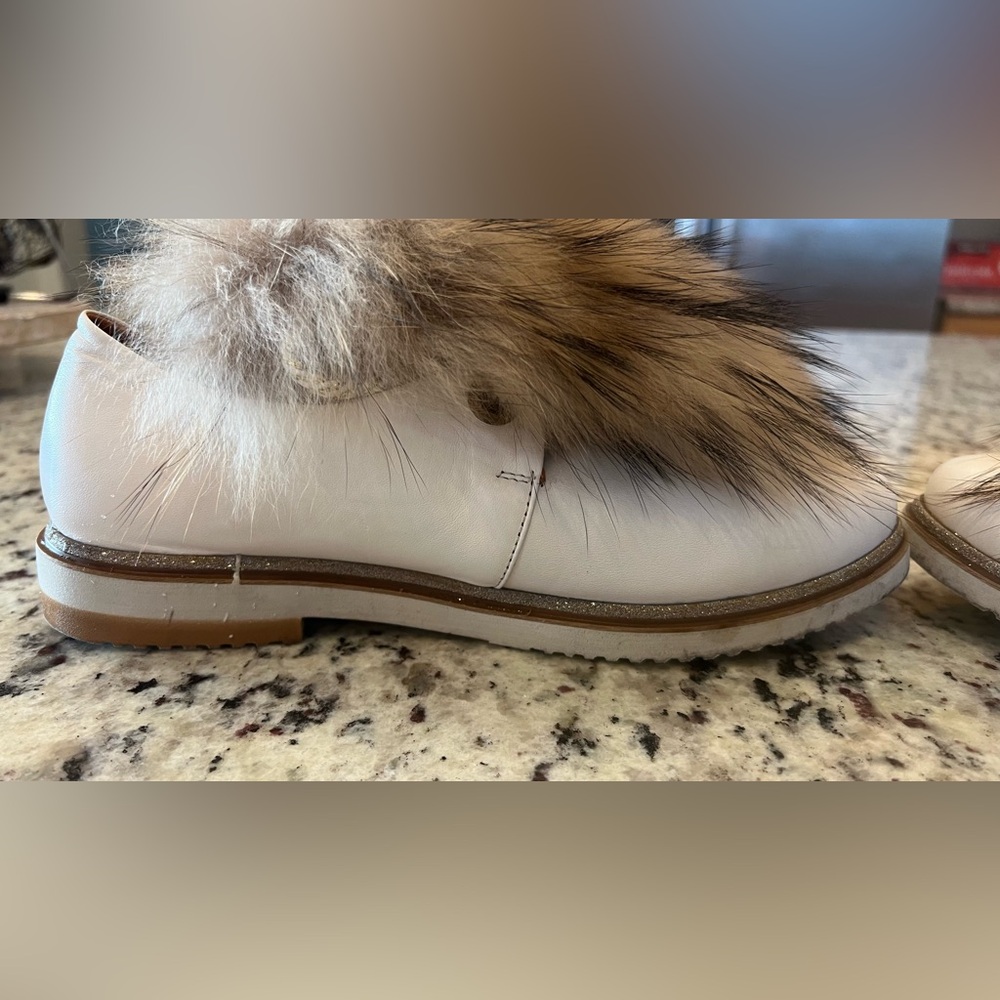 Sheridan Mia Sz 39 Lace Up Cream Leather Oxford with Detachable Fox Fur Top